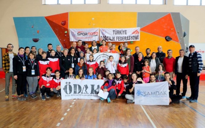 Spor Tırmanış Boulder/hız 1. Bölge Şampiyonası Tamamlandı