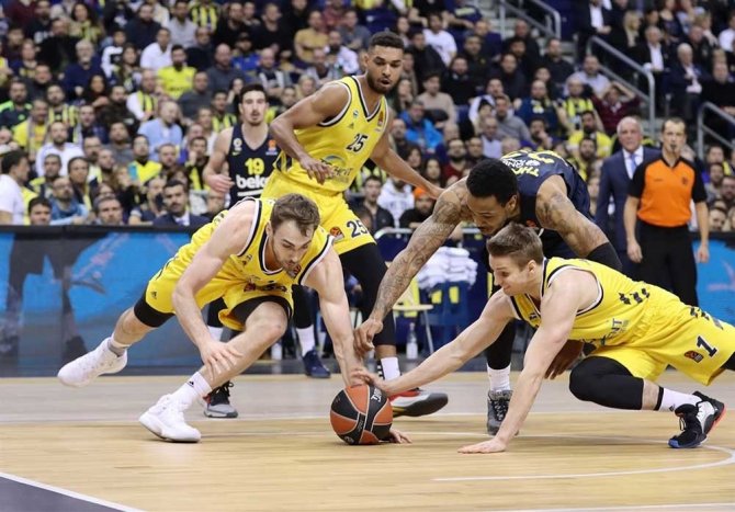 Fenerbahçe Beko Alman Ekibe Fırsat Vermedi