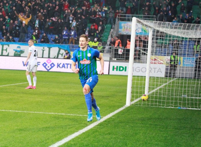 İlk Yarıda 2 Gol Var