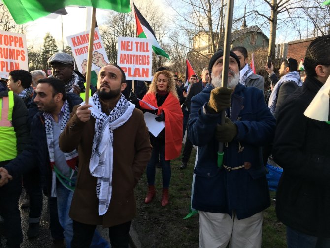 Stockholm’de Binlerce Kişi Abd Ve İsrail Karşıtı Gösteri Düzenledi