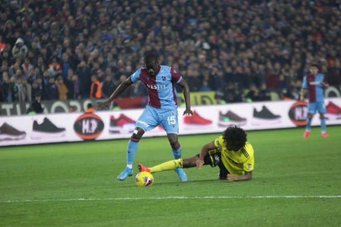 Süper Lig: Trabzonspor: 2 - Fenerbahçe: 1 (Maç Sonucu)