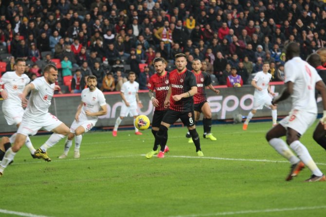 Süper Lig: Gaziantep Fk: 5 - Dg Sivasspor: 1 (Maç Sonucu)