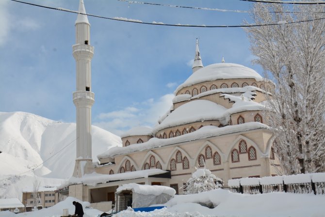 Hakkari’de Kar Manzaraları