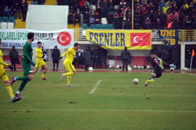 Kırklarelispor: 0 - Fenerbahçe: 3 (Maç Sonucu)
