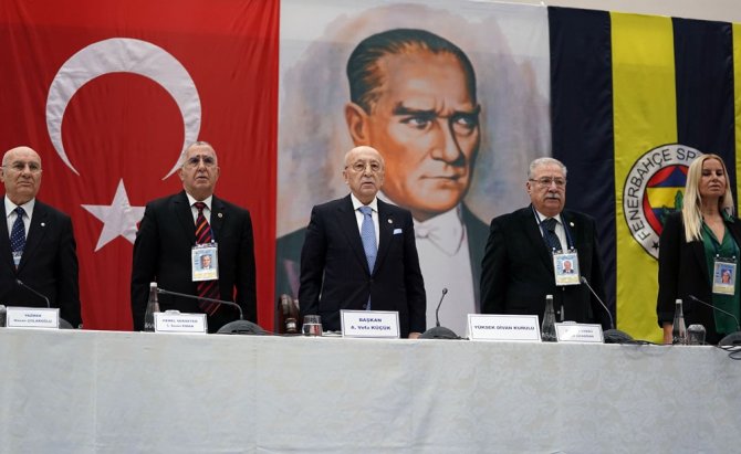 Fenerbahçe’de Divan Başladı