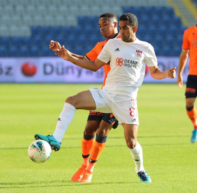 Sivasspor İle Başakşehir 24. Randevuda