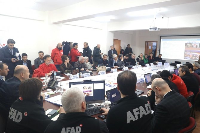 Depremzedeler İçin 20 Askeri Araçları Hizmete Sunulacak