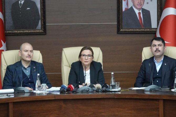 "Zarar Görmüş Esnafımızın 1 Yıl Süreyle Kredi Ve Faizini Teskomb Ödeyecek"