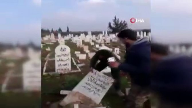 Esad Rejimi Ve Destekçileri Mezar Taşı Ve Camileri Tahrip Etti