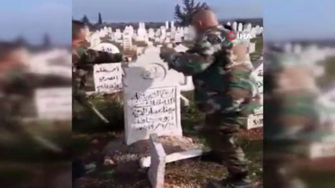 Esad Rejimi Ve Destekçileri Mezar Taşı Ve Camileri Tahrip Etti