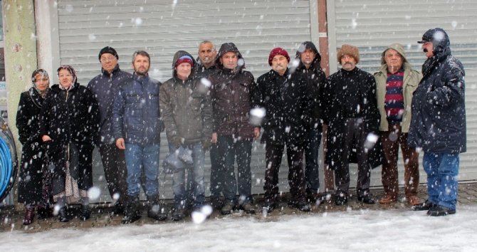 Emanet Fındık Mağdurları Nöbete Başladı