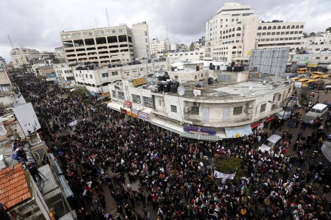 Filistinliler Trump’ın Sözde Orta Doğu Planını Protesto Etti