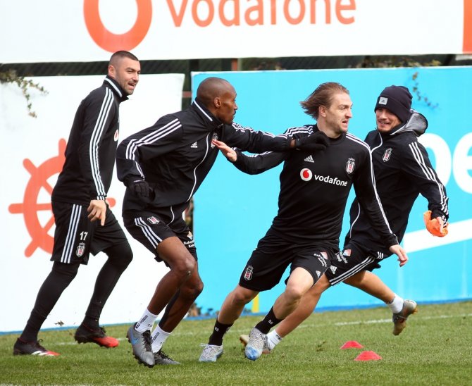 Beşiktaş’ta Neşeli Antrenman