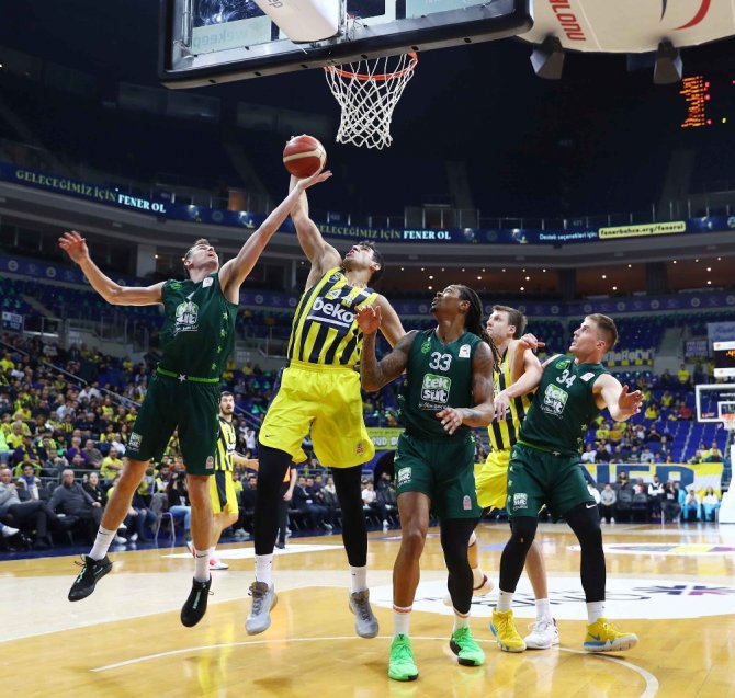 Fenerbahçe Beko, Kupada Yarı Finalde