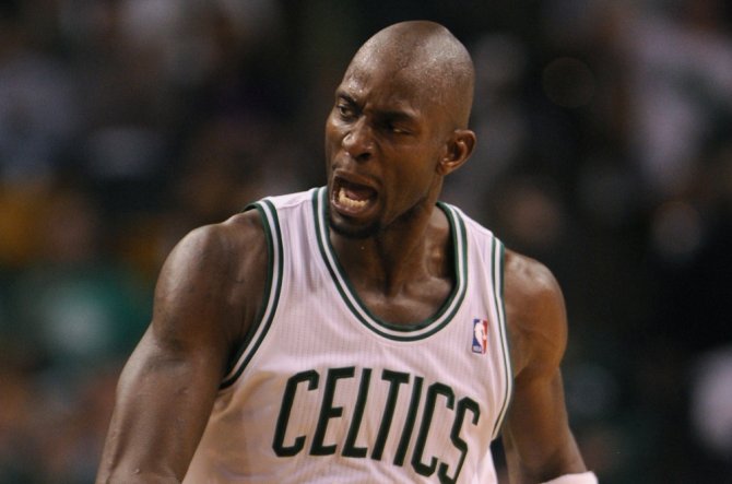 Boston Celtics, Kevin Garnett’in Formasını Emekli Edecek