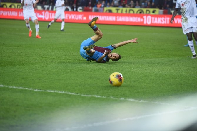 Süper Lig: Trabzonspor: 2 - Sivasspor: 1 (Maç Sonucu)