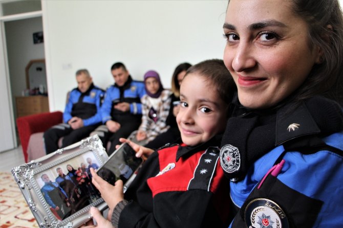 Küçük Efraim’in En Büyük Dostu Polis Oldu