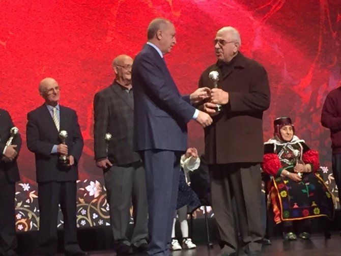 Yoğurt Bakracı Yaparken Alem Ustası Oldu