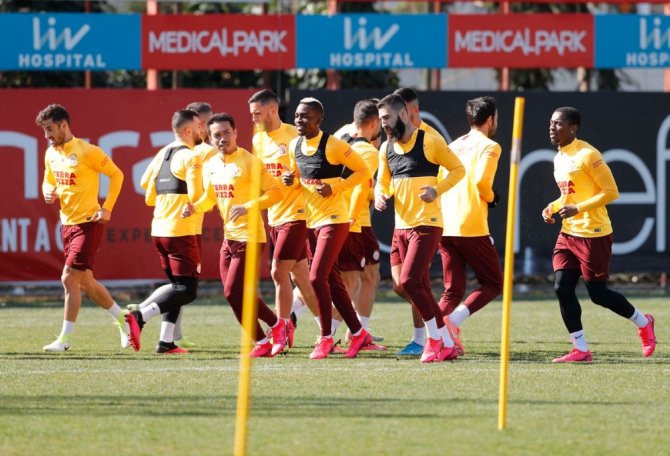 Galatasaray’da Mario Lemina Koşulara Başladı