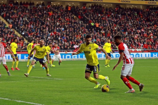 İlk Yarıda Tek Gol Var