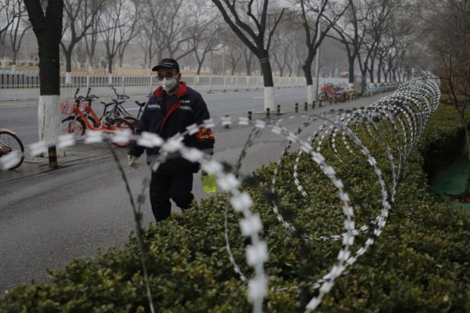 Çin’de Virüs Nedeniyle Ölü Sayısı 2 Bin 872’ye Yükseldi