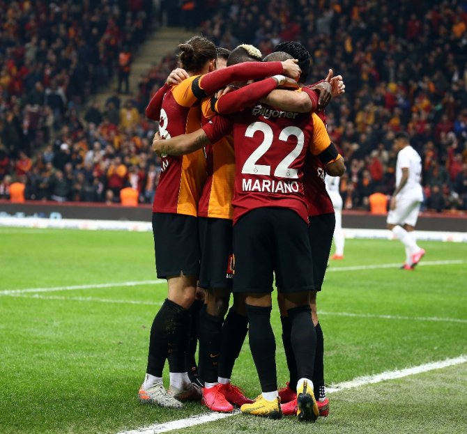 Süper Lig: Galatasaray: 3 - Gençlerbirliği: 0 (Maç Sonucu)