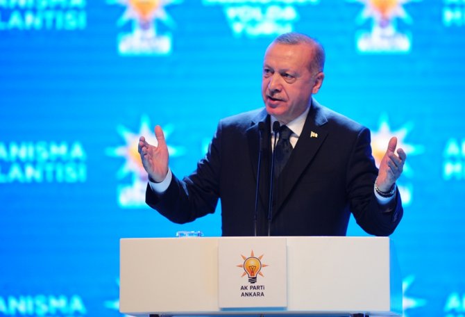 "Belirlediğimiz Sınırların Dışına Çıkmazlarsa Omuzlarının Üzerinde O Başlar Da Kalmayacak"