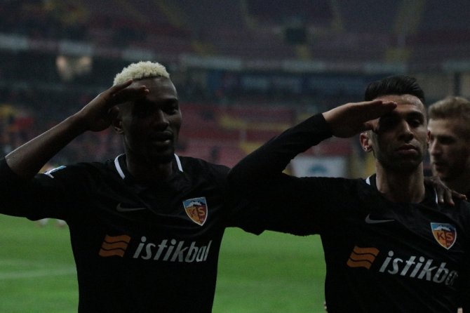 Süper Lig: Kayserispor: 1 - Göztepe: 0 (Maç Sonucu)