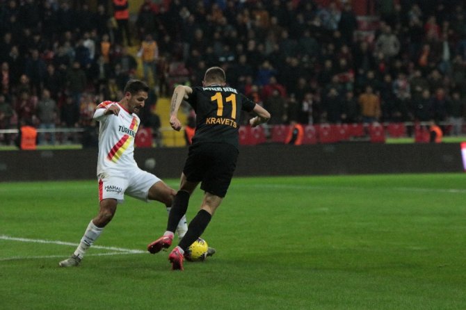 Süper Lig: Kayserispor: 1 - Göztepe: 0 (Maç Sonucu)