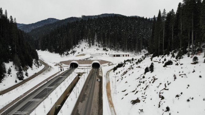 Kışın Geçit Vermeyen Ilgaz Dağı, Artık Tünelle Aşılıyor