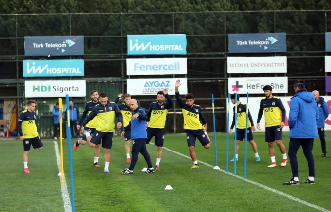 Fenerbahçe, Denizlispor Maçı Hazırlıklarına Başladı