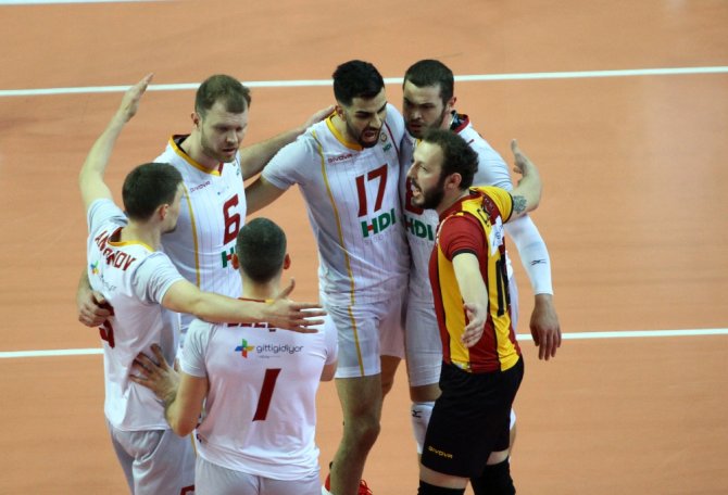 Galatasaray Hdı Sigorta Yarı Finalde