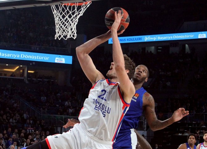 Thy Euroleague: Anadolu Efes: 91 - Olympiakos: 79