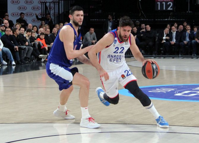 Thy Euroleague: Anadolu Efes: 91 - Olympiakos: 79