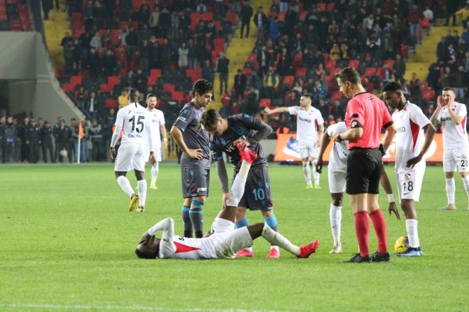 Trabzonspor’a Liderlik Yolunda Gaziantep Çelmesi !