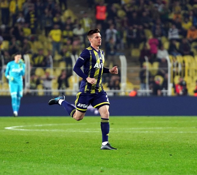 Fenerbahçe 1 Puanı Son Dakikada Aldı