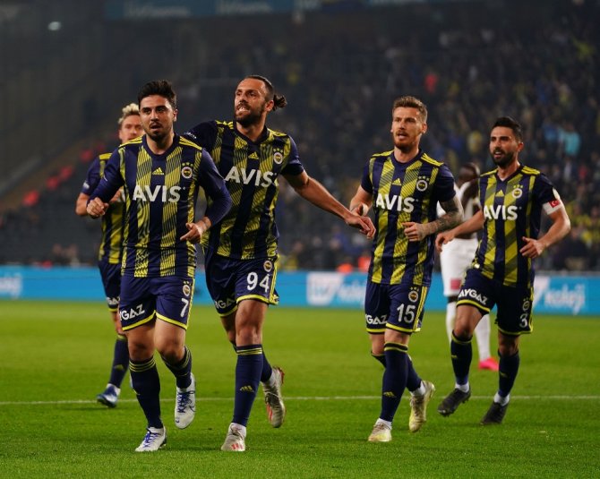 Fenerbahçe 1 Puanı Son Dakikada Aldı