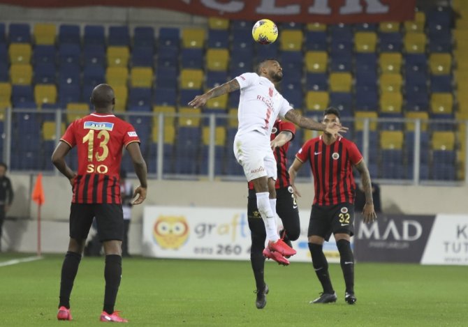 Süper Lig: Gençlerbirliği: 1 - Antalyaspor: 1 (Maç Sonucu)
