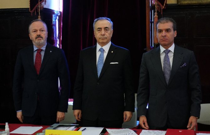 Galatasaray Divan Kurulu Toplantısı Başladı