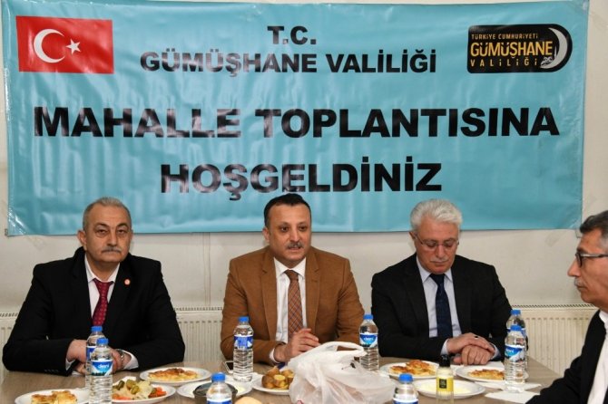Gümüşhane’de Mahalle Toplantıları Devam Ediyor