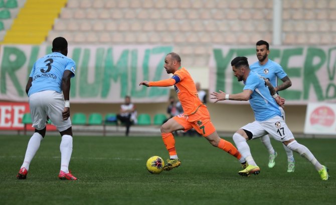 Alanyaspor Tek Golle Kazandı
