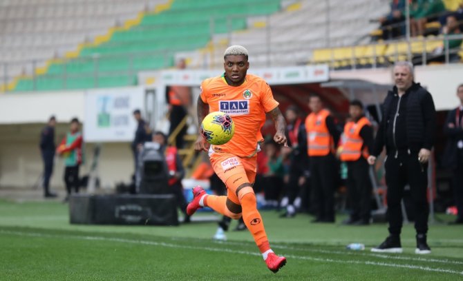 Alanyaspor Tek Golle Kazandı