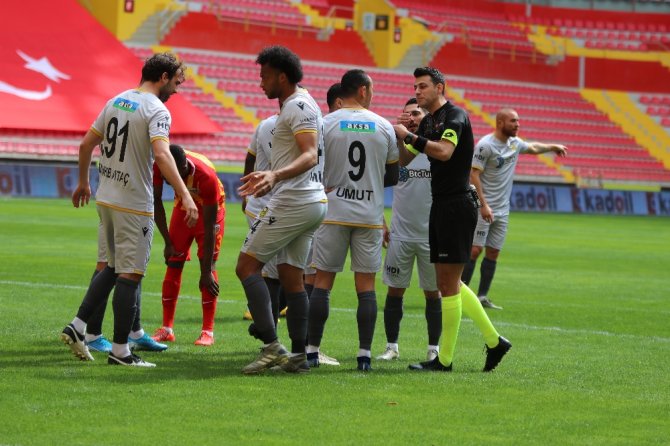 İlk Yarıda 2 Gol Var