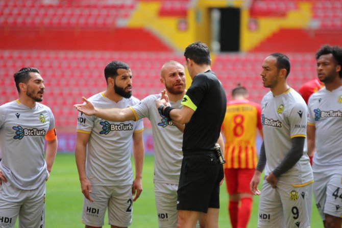 İlk Yarıda 2 Gol Var
