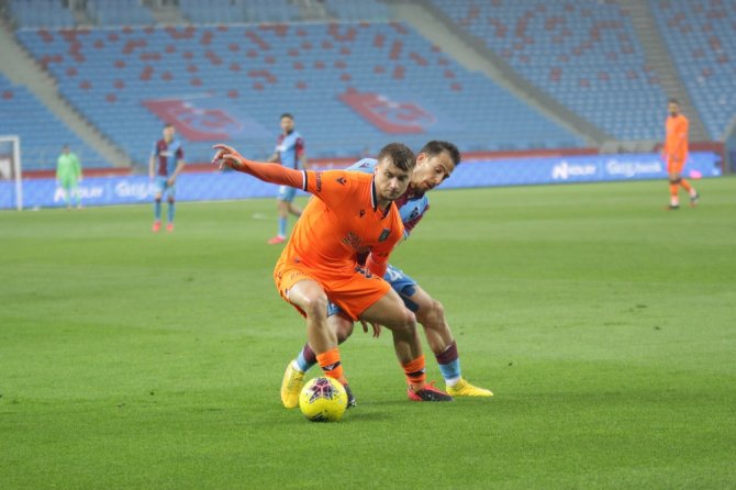 İlk Yarıda Gol Yok