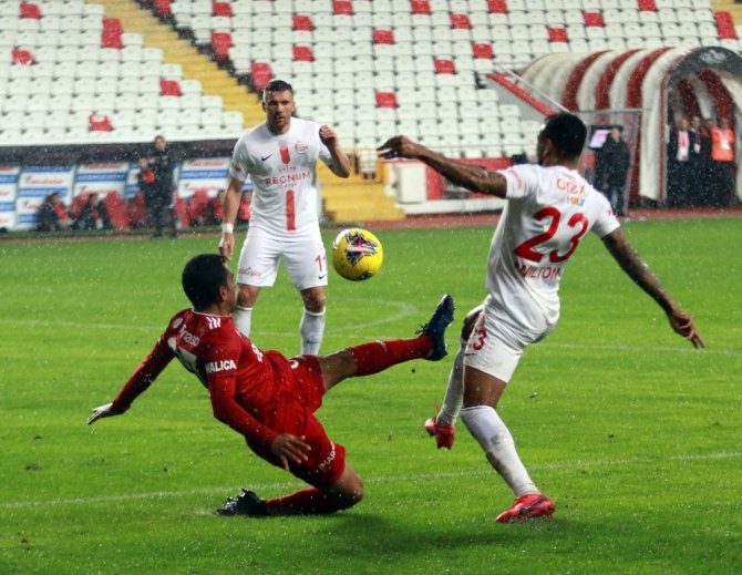 Süper Lig: Antalyaspor: 1- Sivasspor: 0 (Maç Sonucu)