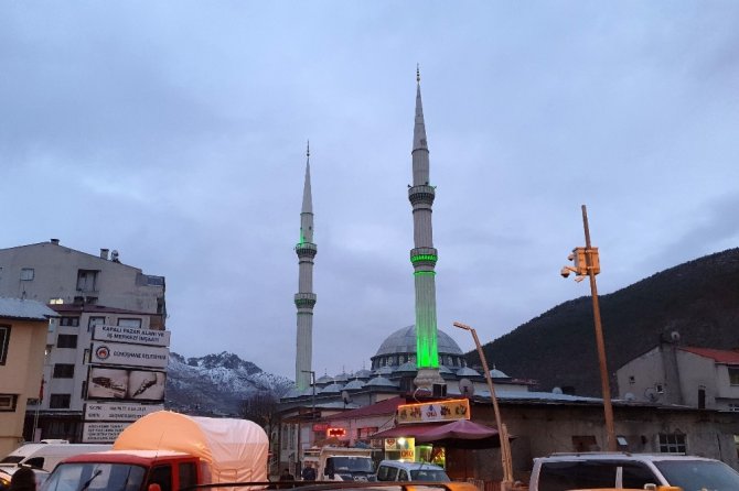 Gümüşhane’deki Camilerde Cemaatsiz Namaz Kılındı