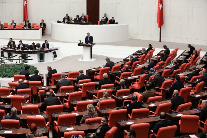 Sağlık Bakanı Koca, Tbmm’de Milletvekillerine Bilgi Verdi