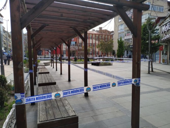 Bulancak Belediyesi Uyarıları Dinlemeyen Vatandaşlara Meydanı Kapattı