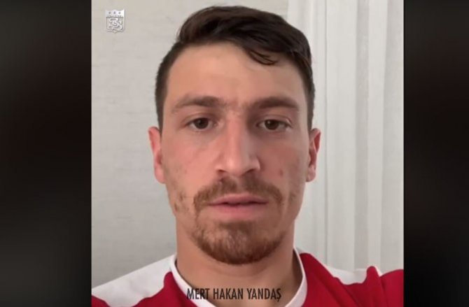 Rıza Çalımbay Ve Futbolculardan “Evde Kal” Çağrısı